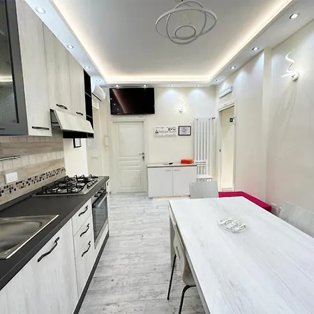 Imperium בית הארחה